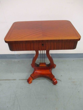 2270 - Stolek lyra mahagon 1970  55 x 37 cm V - 62 cm  -  4 300 kc